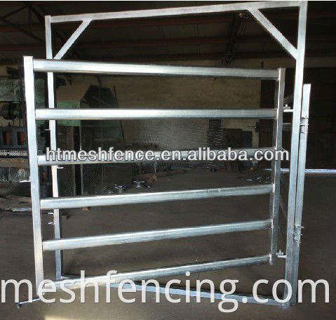 Tubular Gate Gate Wheep Hurdle con bucles entrelazados para unirse completamente soldados